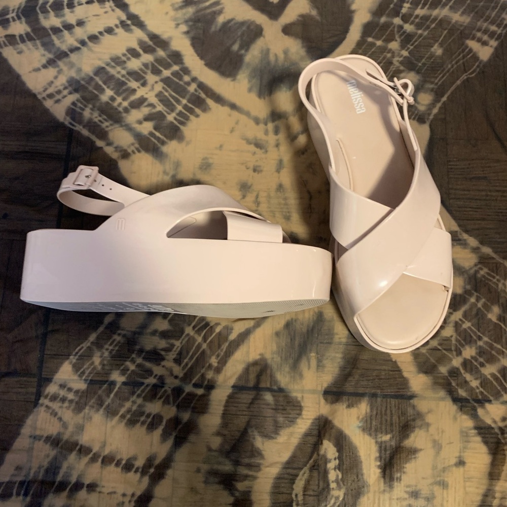 Melissa platform baby pink sandals